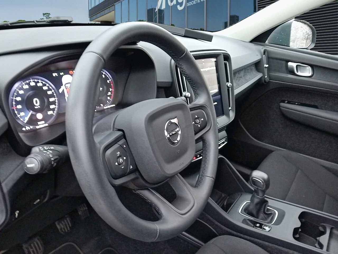 Volvo Xc40 (o) 1.5 T2 Momentum Core - Foto 2