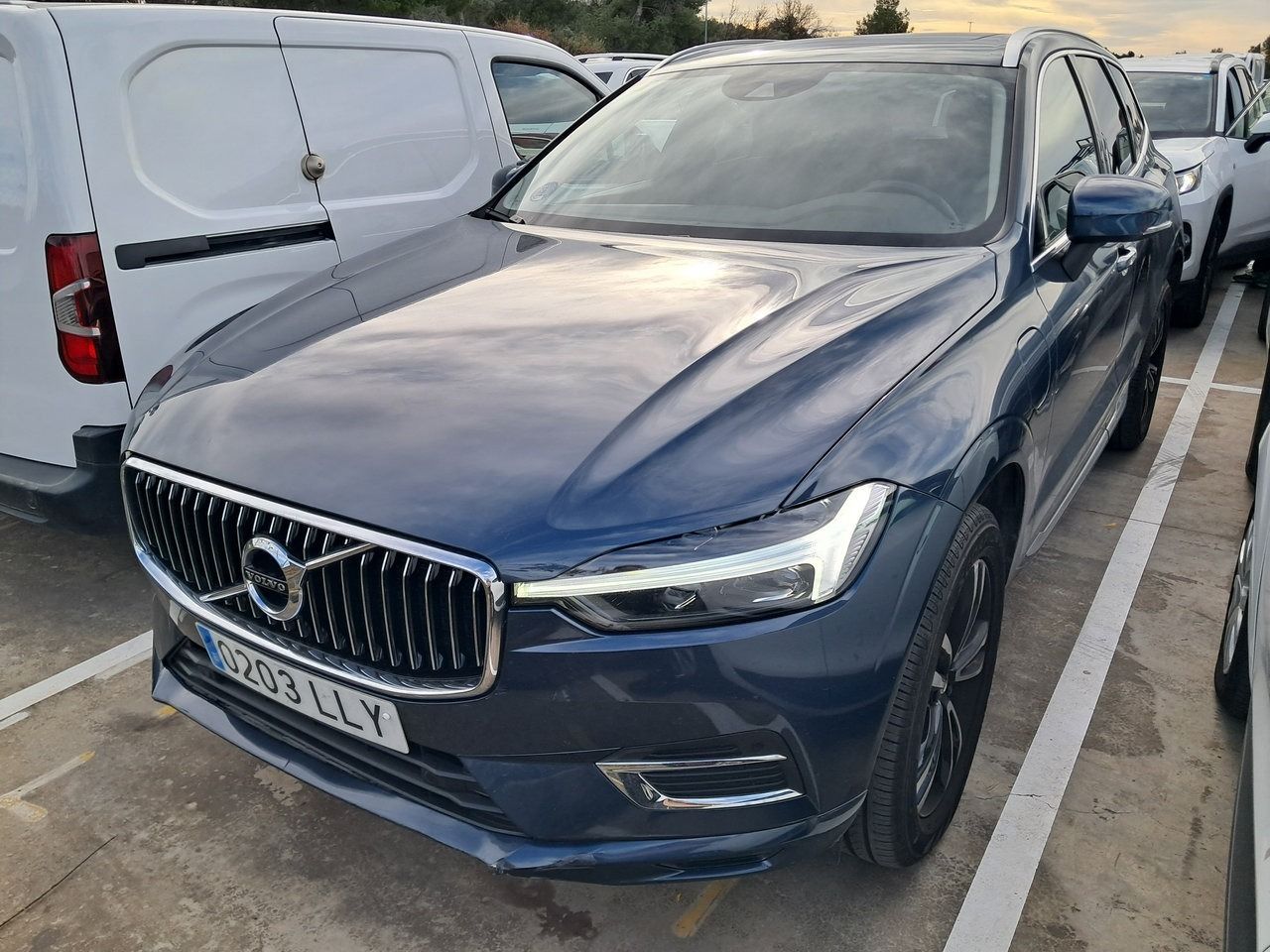 Volvo Xc60 2.0 T6 Awd Recharge Inscription Exp Auto - Foto 2