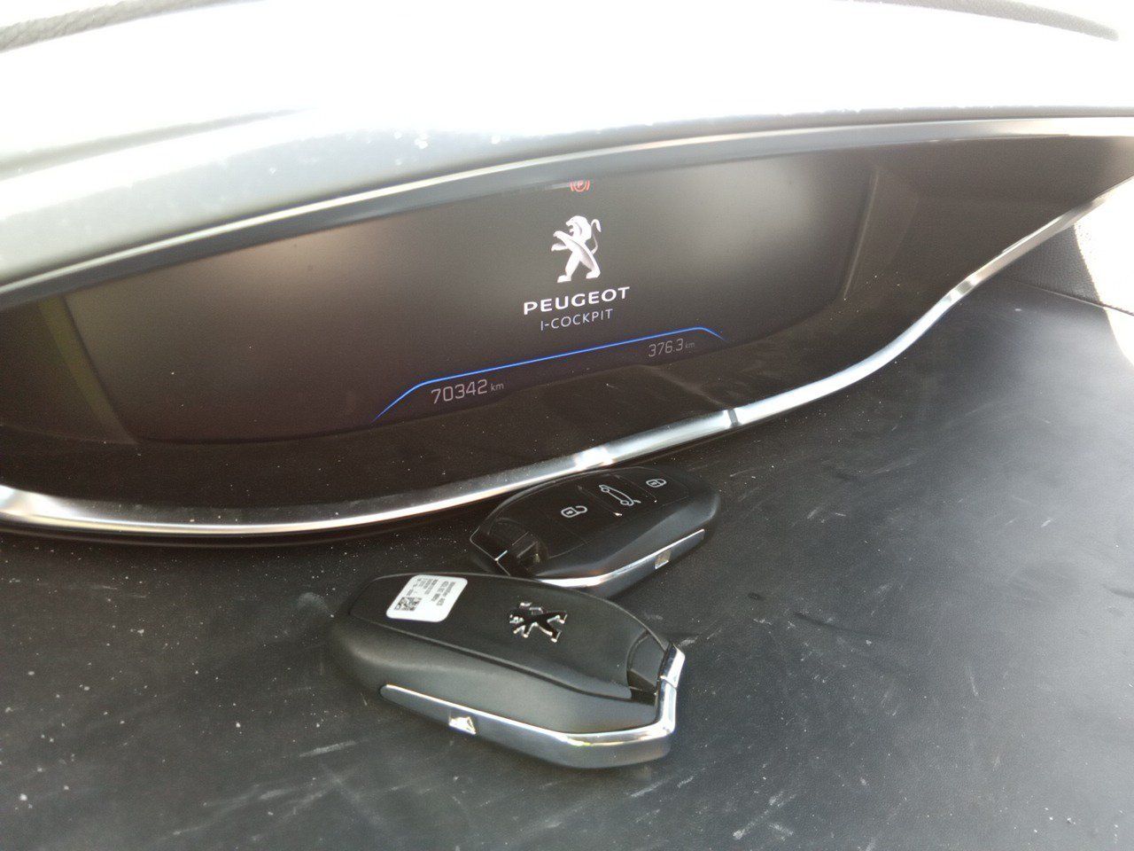 Peugeot 3008 1.5 Bluehdi 96kw S&s Allure Pack Eat8 - Foto 2