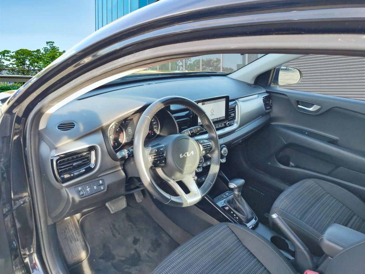 Kia Stonic (o) 1.0 T-gdi 88kw (120cv) Mhev Drive Dc - Foto 2