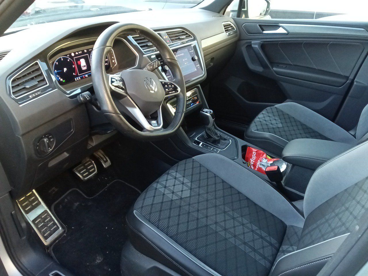 Volkswagen Tiguan R-line 2.0 Tdi 110kw (150cv) Dsg - Foto 2