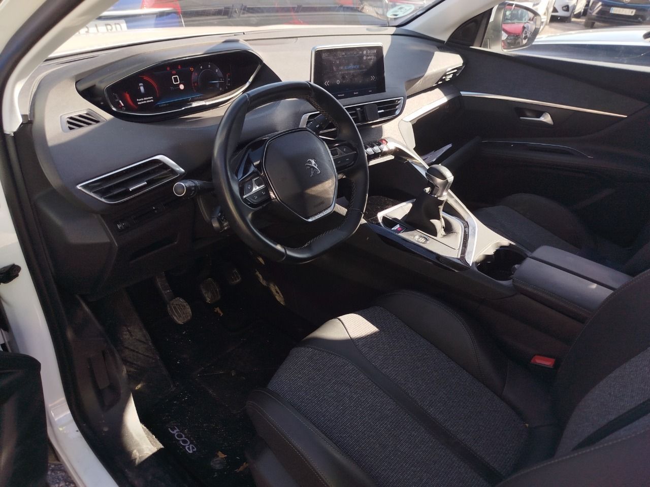 Peugeot 3008 1.5 Bluehdi 96kw (130cv) S&s Allure - Foto 2