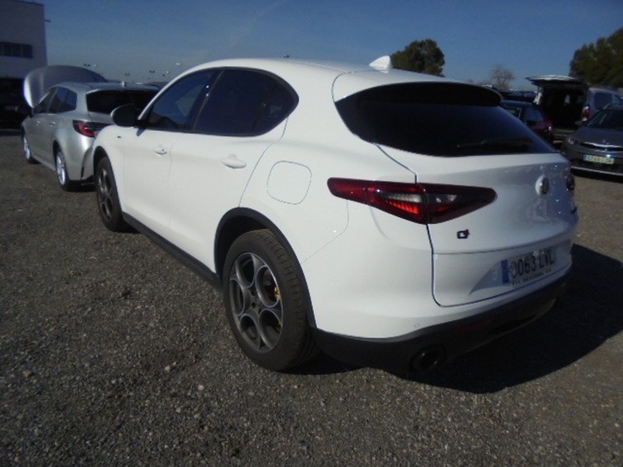 Alfa Romeo Stelvio (o) 2.2 Diésel 140kw (190cv) Sprint+ Q4 - Foto 2