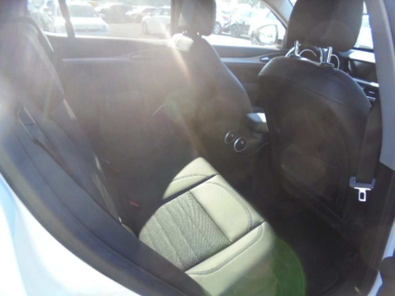 Alfa Romeo Stelvio (o) 2.2 Diésel 140kw (190cv) Sprint+ Q4 - Foto 2