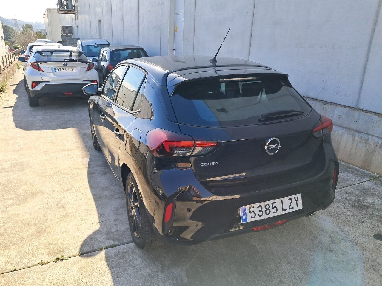 Opel Corsa 1.2t Xhl 74kw (100cv) Gs-line - Foto 2