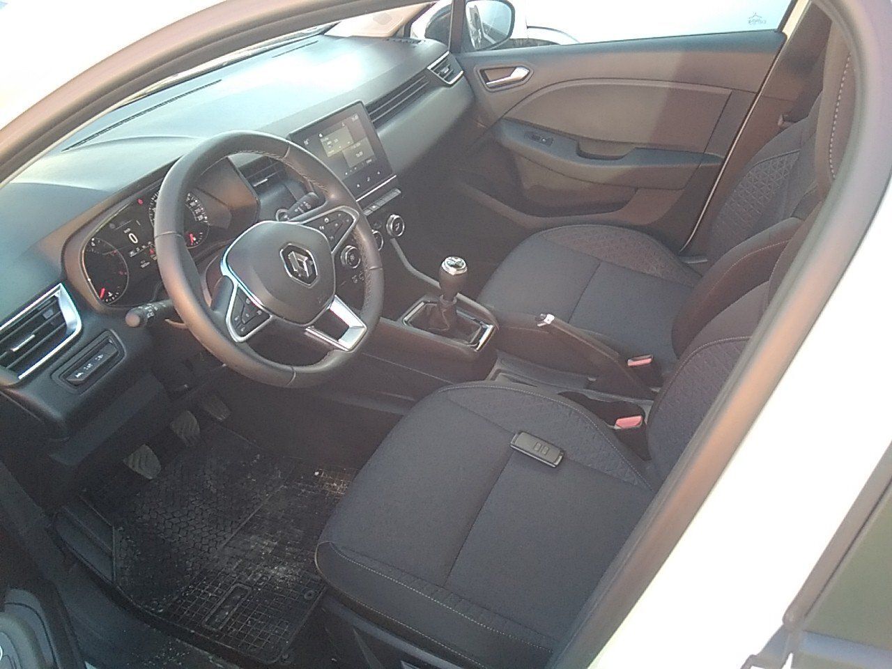 Renault Clio Equilibre Blue Dci 74kw (100cv) - Foto 2