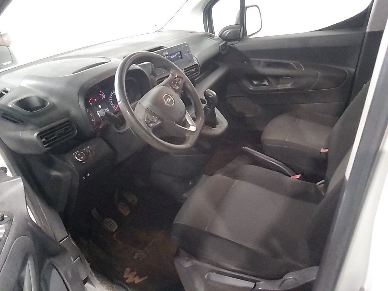 Opel Combo 1.5 Td 75kw (100cv) S/s Expression L - Foto 2