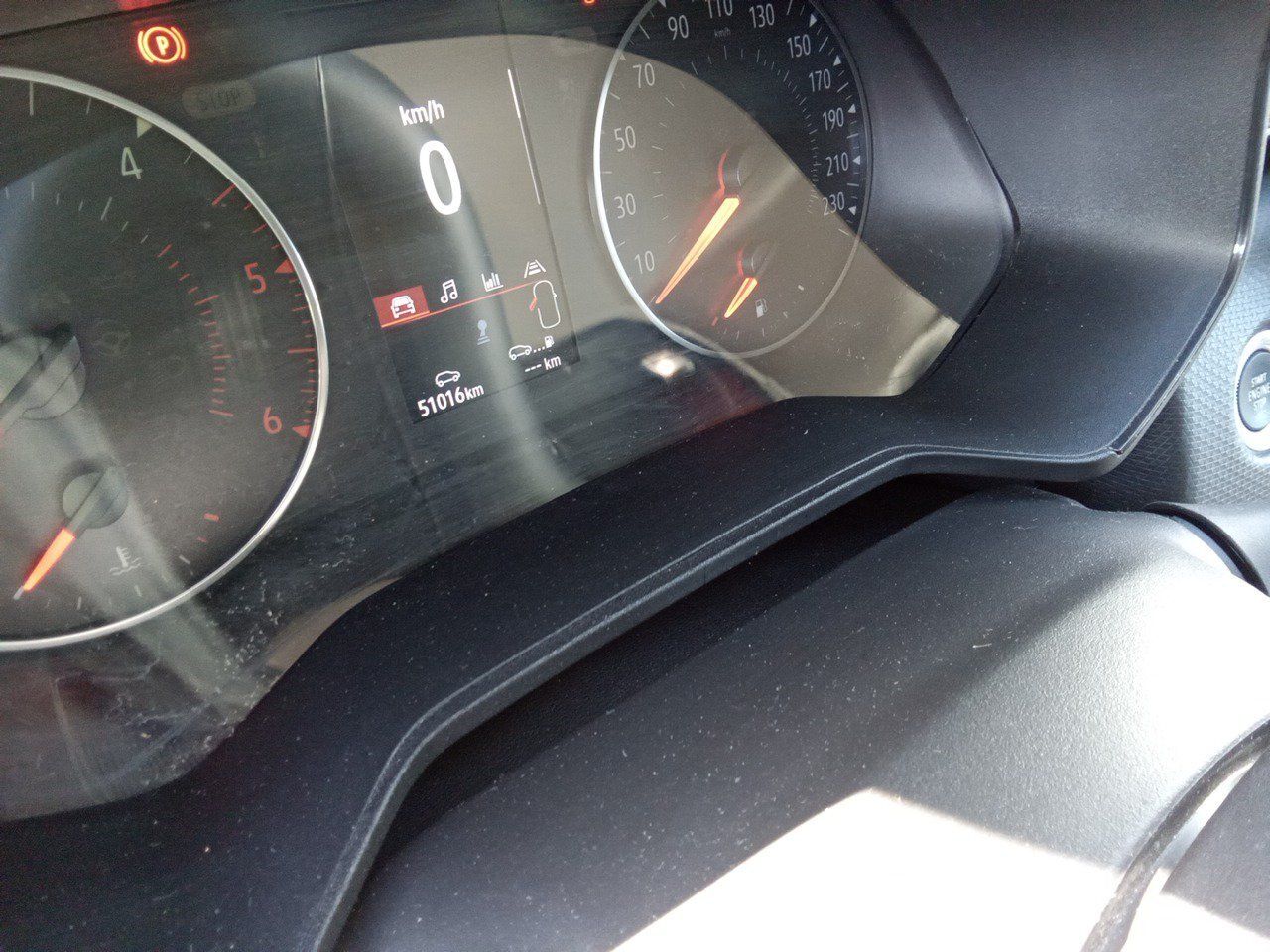 Renault Clio Equilibre Blue Dci 74kw (100cv) - Foto 2