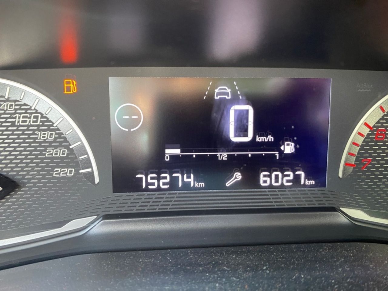 Peugeot 208 Bluehdi 73kw (100cv) Active - Foto 2