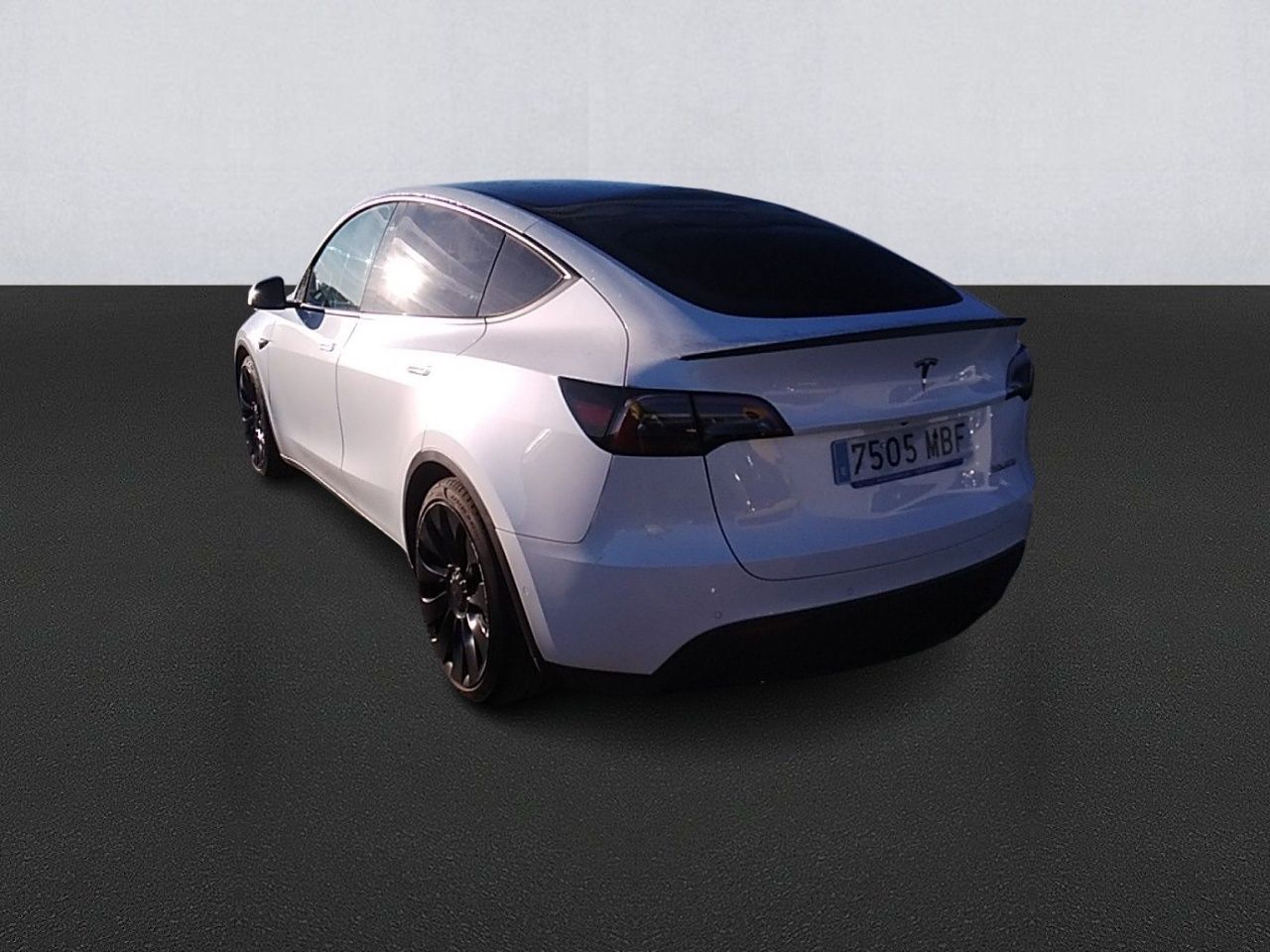 Tesla Model Y Performance 4wd - Foto 2