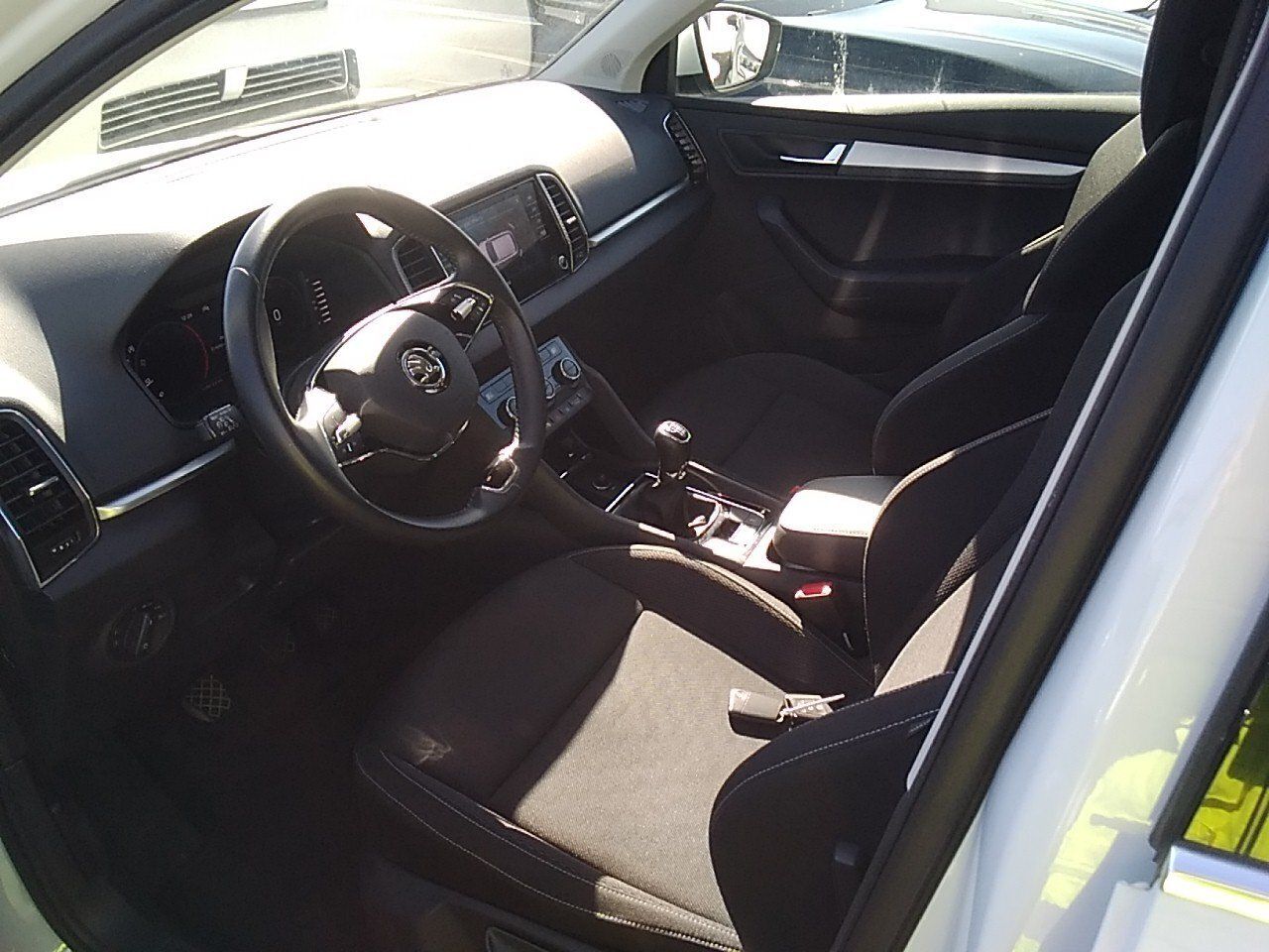 Skoda Karoq 2.0 Tdi 85kw (115cv) Ambition - Foto 2