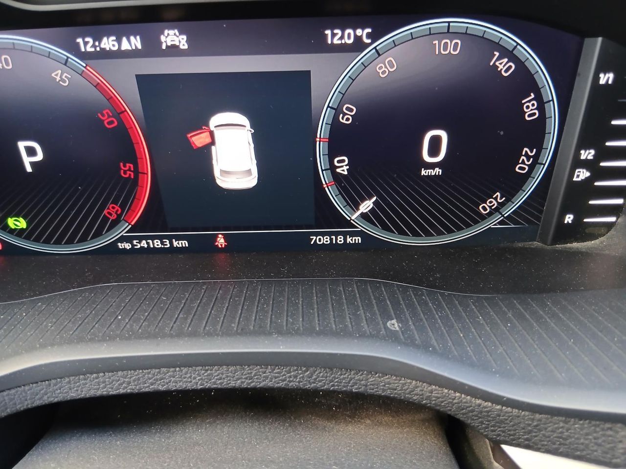 Skoda Karoq 2.0 Tdi 110kw (150cv) Dsg 4x4 Ambition - Foto 2