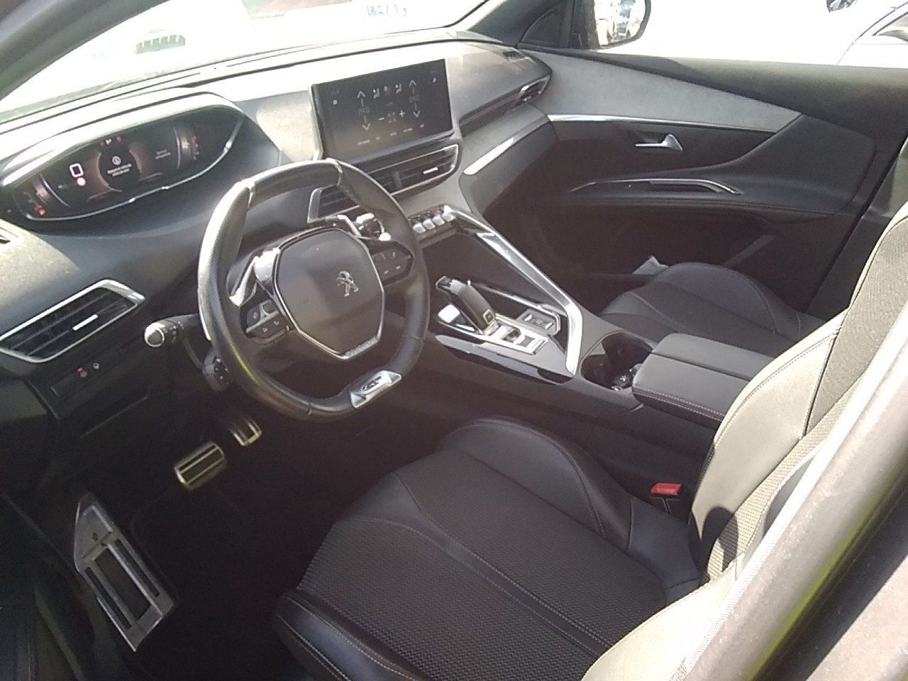 Peugeot 3008 1.5 Bluehdi 96kw S&s Gt Eat8 - Foto 2