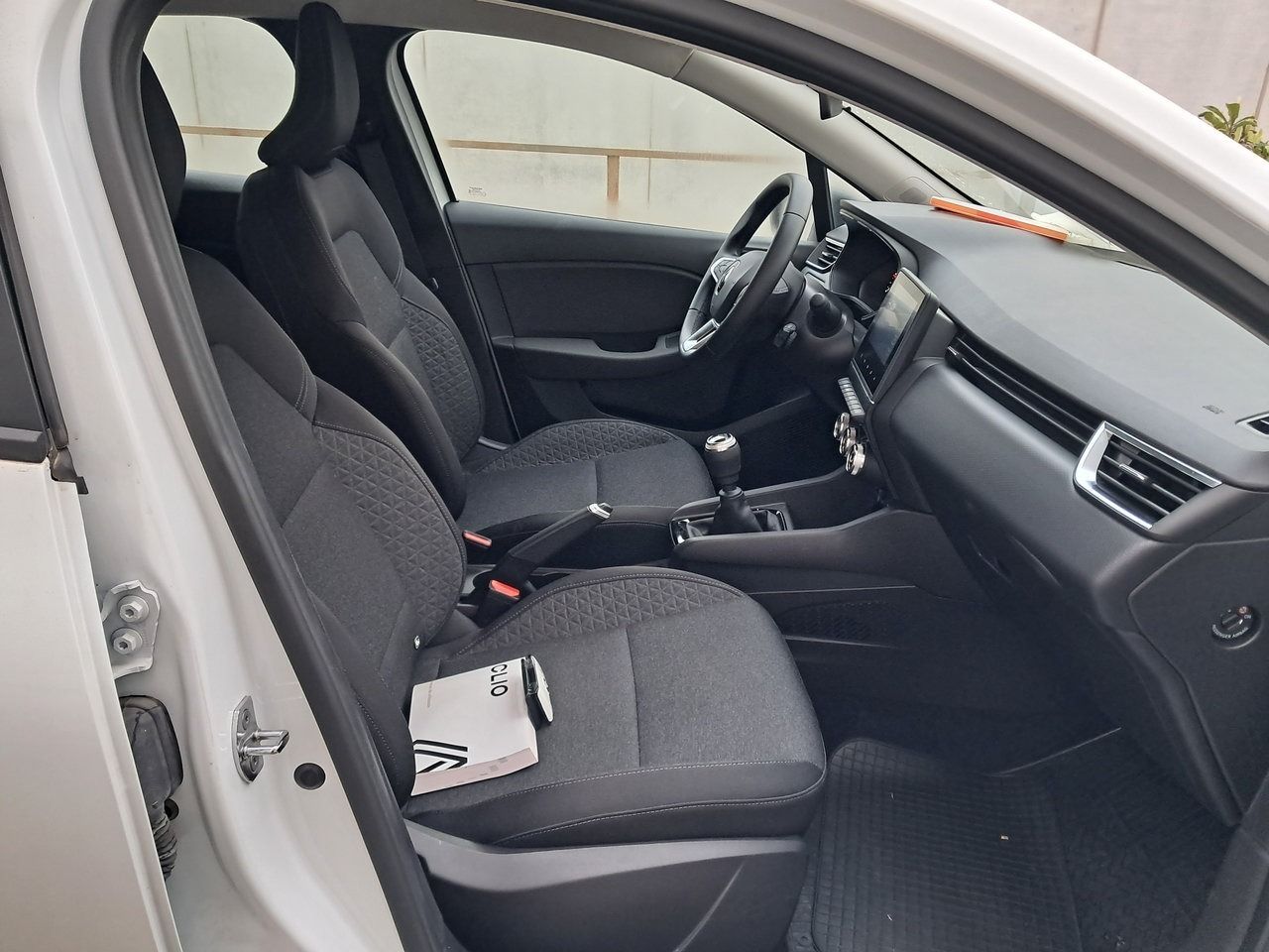 Renault Clio Equilibre Blue Dci 74kw (100cv) - Foto 2