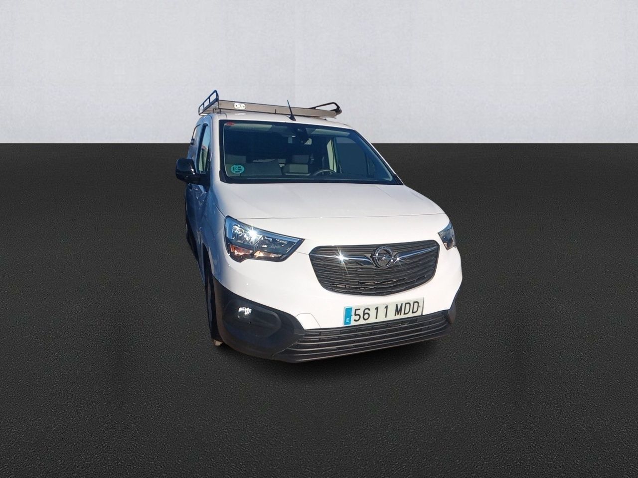 Opel Combo Cargo L 650kg Diesel 1.5 100hp S&s Mt E6 - Foto 2