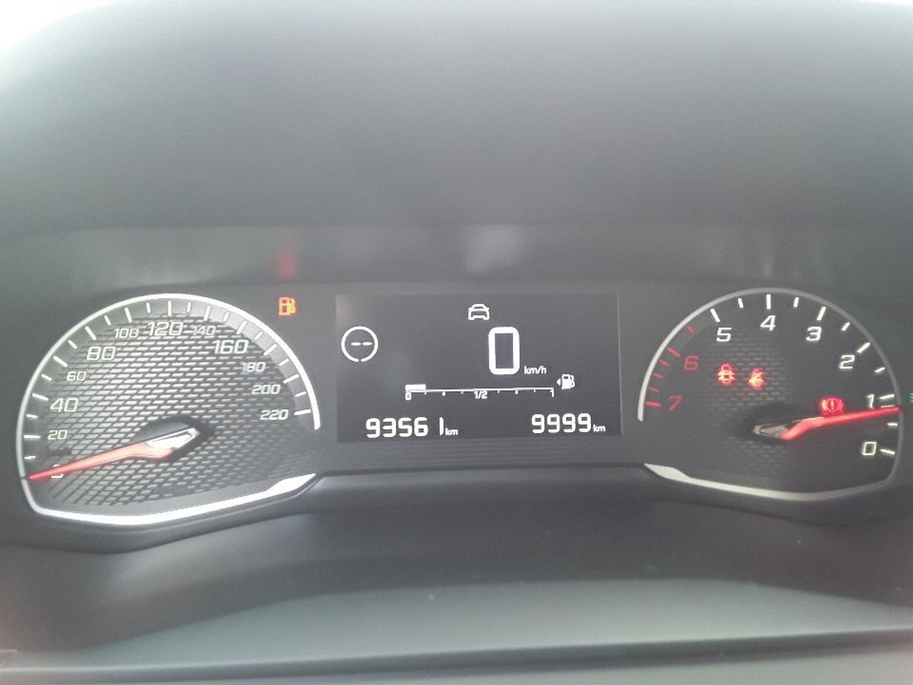 Peugeot 208 Bluehdi 73kw (100cv) Active - Foto 2