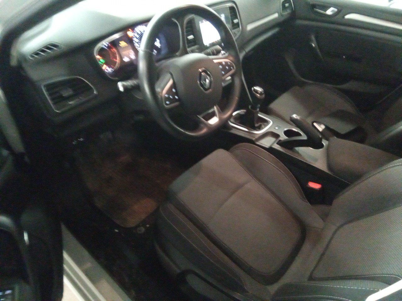 Renault Megane Equilibre Blue Dci 85 Kw (115cv) - Foto 2