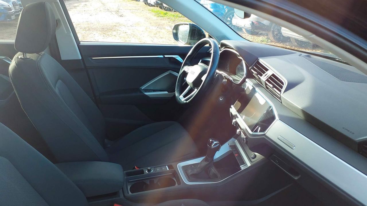 Audi Q3 Advanced 35 Tdi 110kw (150cv) S Tronic - Foto 2