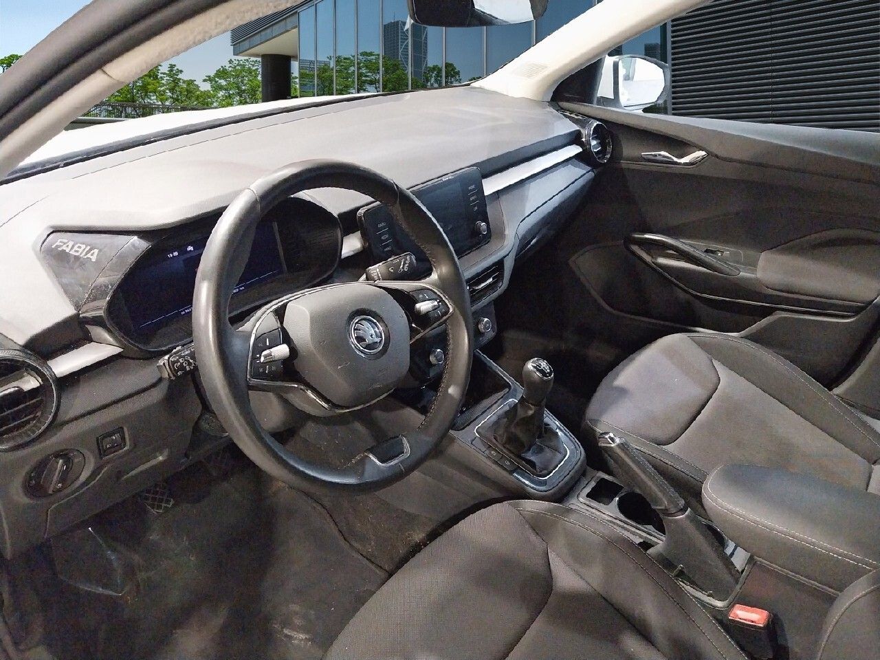 Skoda Fabia 1.0 Mpi 59kw (80cv) Essence - Foto 2