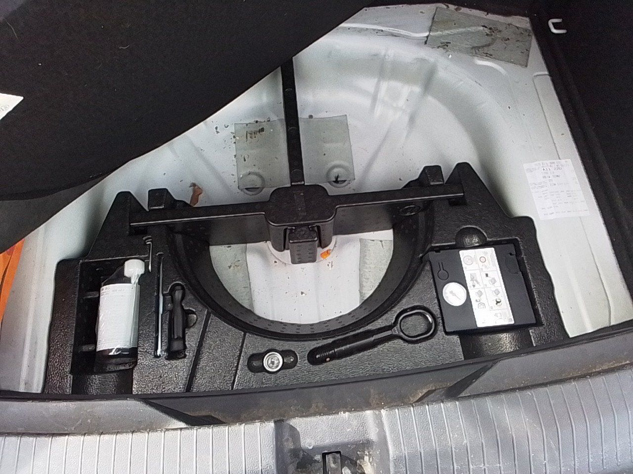 Volkswagen T-roc Edition 2.0 Tdi 85kw (115cv) - Foto 2