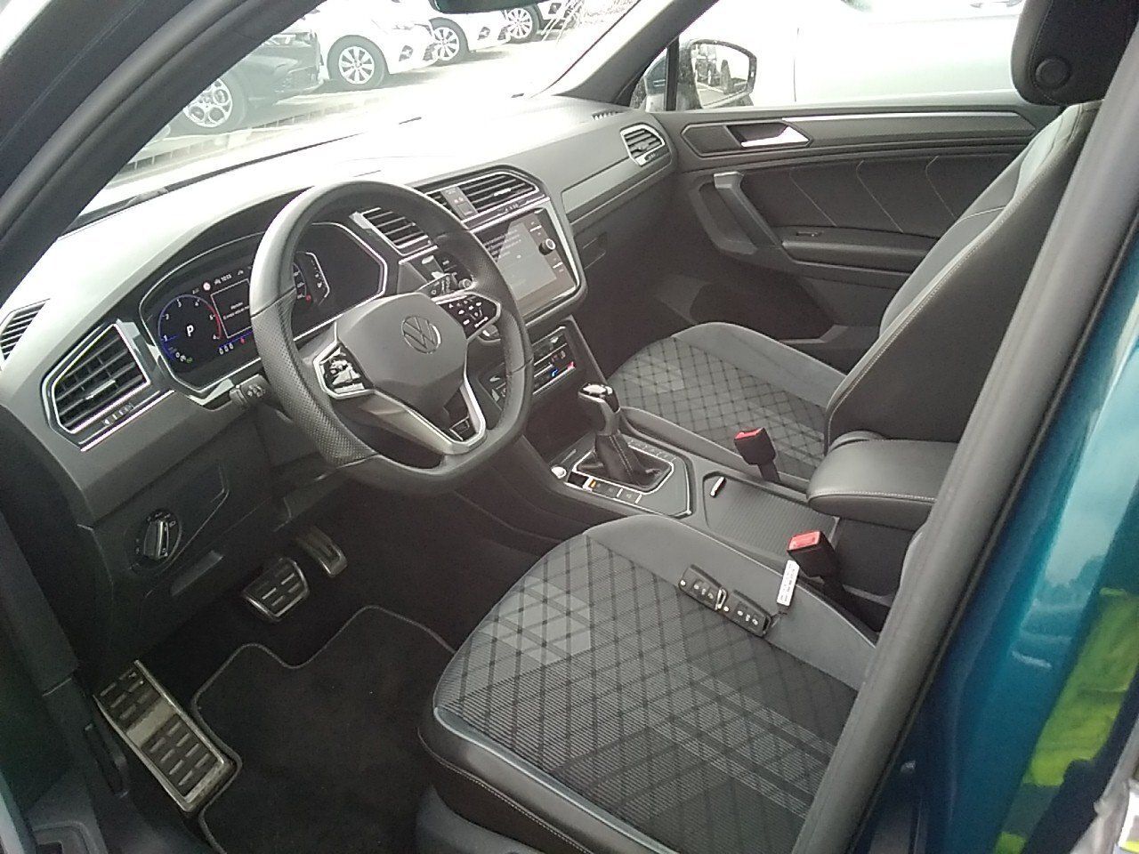 Volkswagen Tiguan R-line 2.0 Tdi 110kw (150cv) Dsg - Foto 2