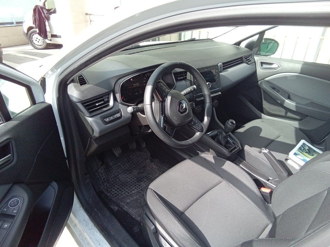 Renault Clio (o) Business Blue Dci 63 Kw (85cv) - Foto 2