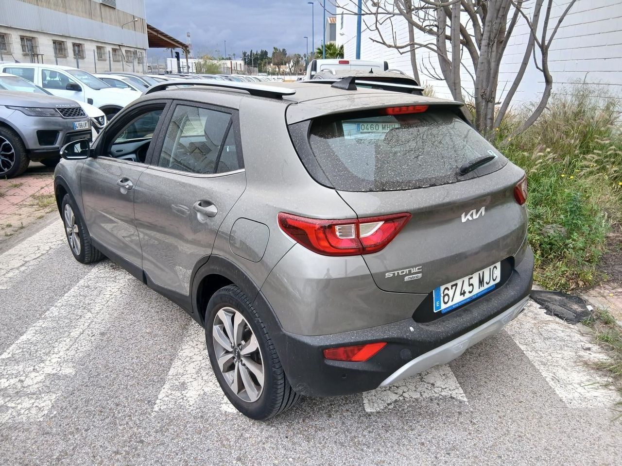 Kia Stonic 1.0 T-gdi 88kw (120cv) Mhev Imt Drive - Foto 2