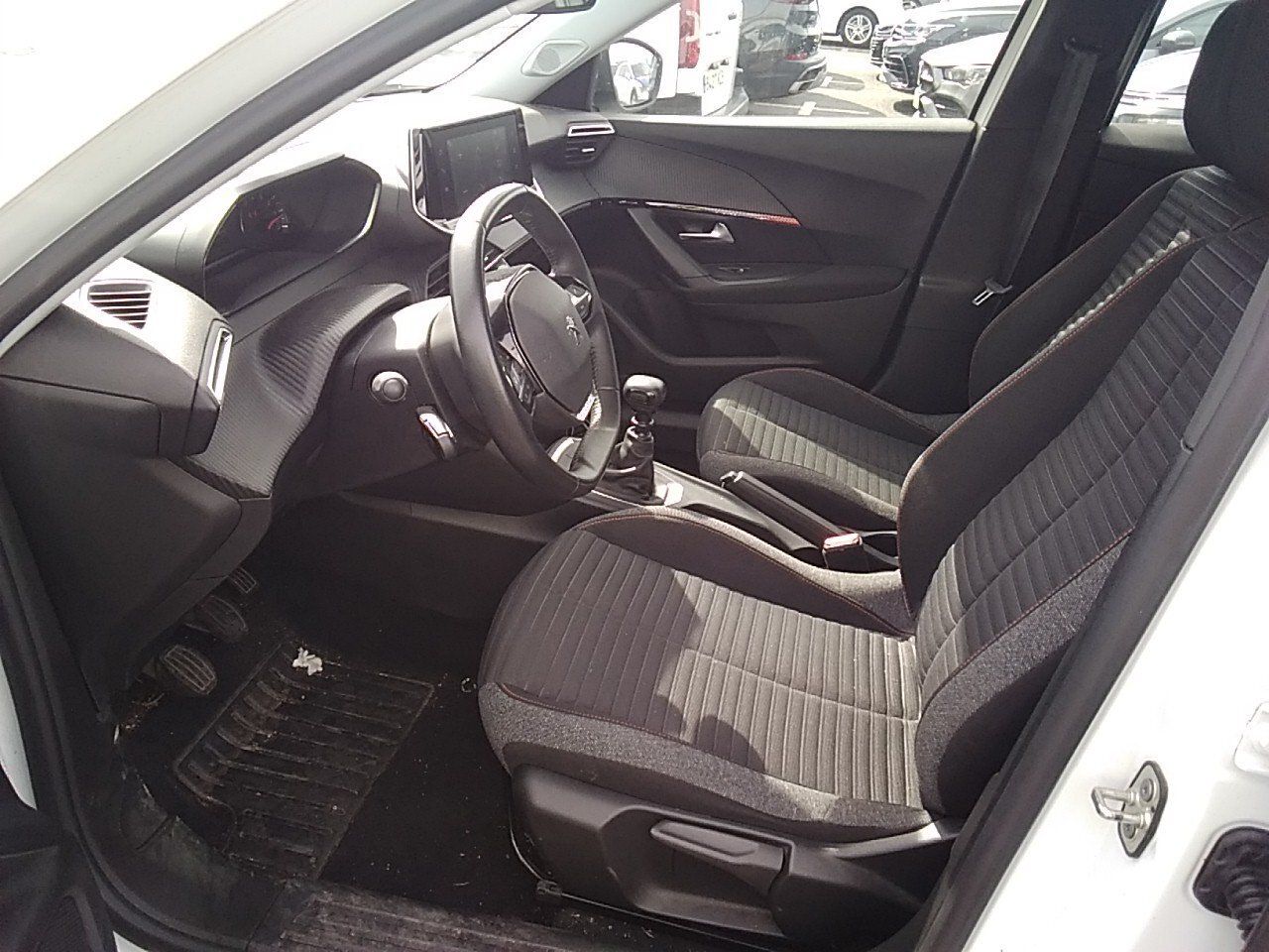 Peugeot 2008 Active Bluehdi 81kw (110cv) - Foto 2