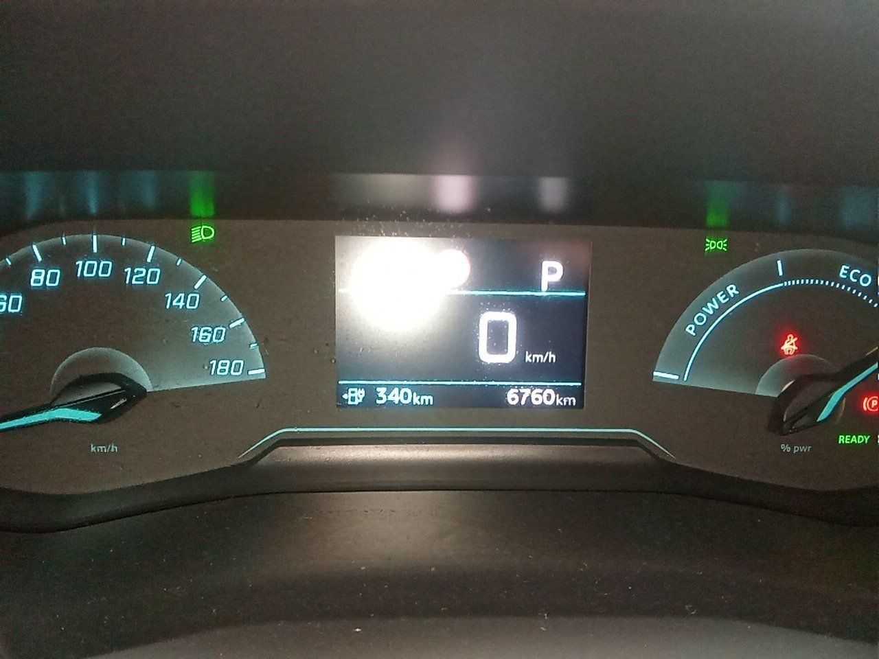 Peugeot 208 Eléctrico Active - Foto 2