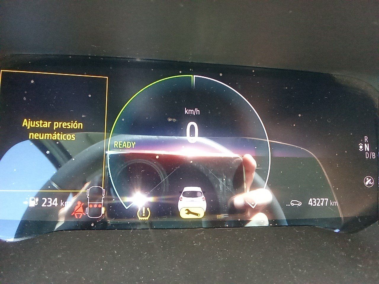 Renault Zoe Life 80 Kw R110 Bateria 40kwh - Foto 2