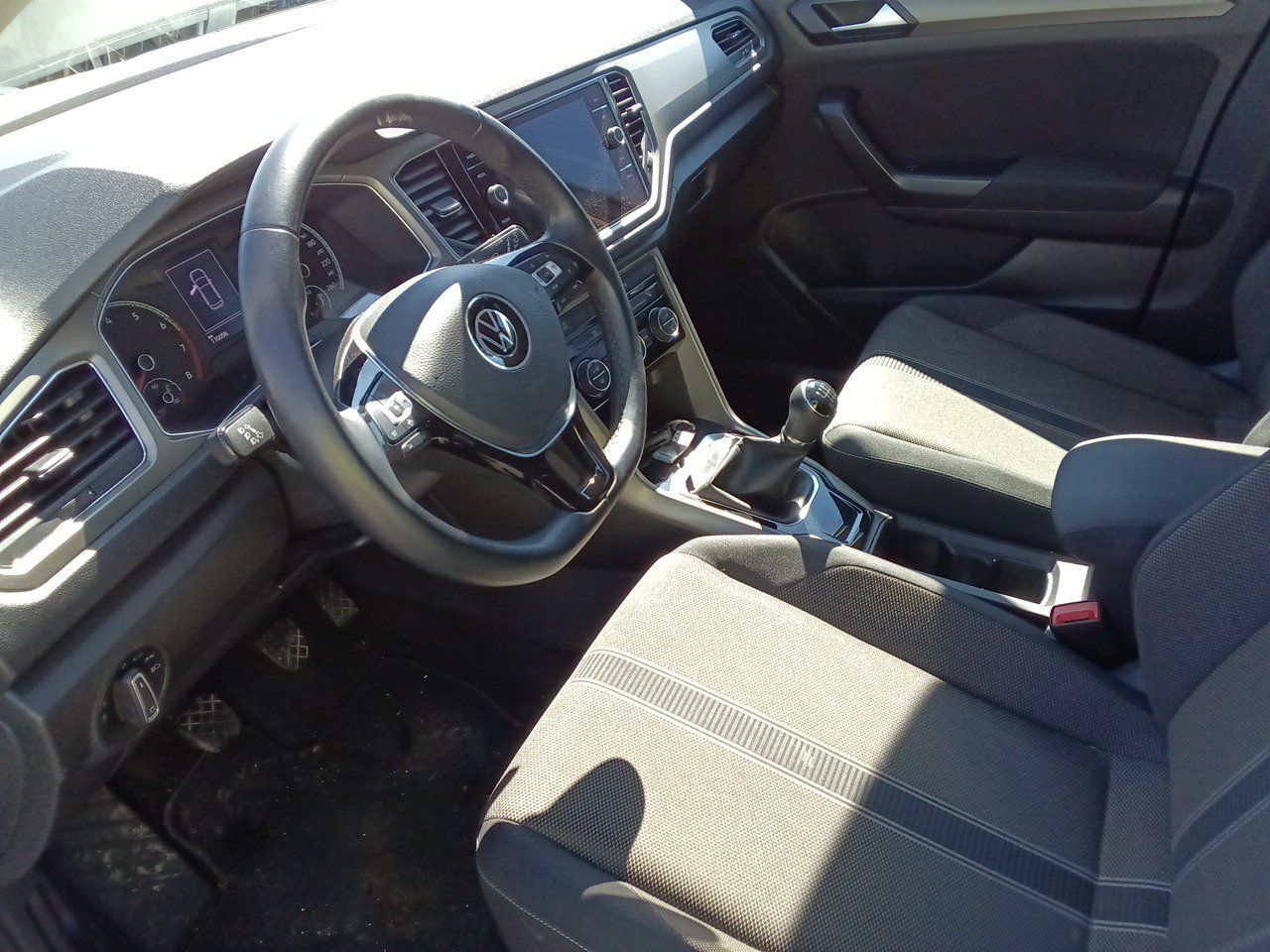 Volkswagen T-roc (o) Advance R-line 1.0 Tsi 81kw (110cv) - Foto 2