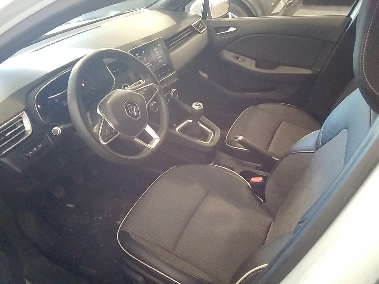 Renault Clio Zen Blue Dci 63 Kw (85cv) - Foto 2