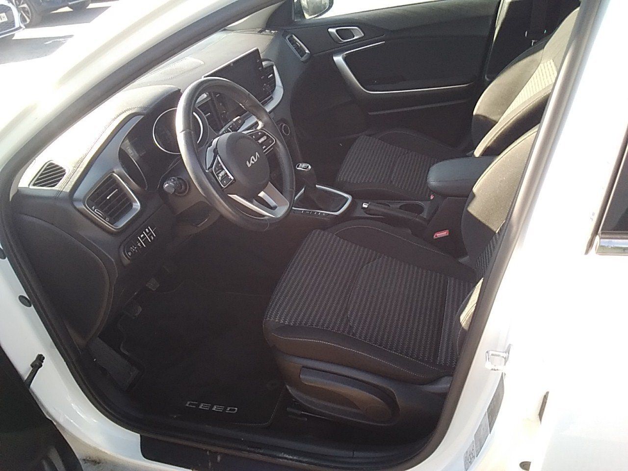 Kia Ceed 1.0 T-gdi 74kw (100cv) Drive - Foto 2