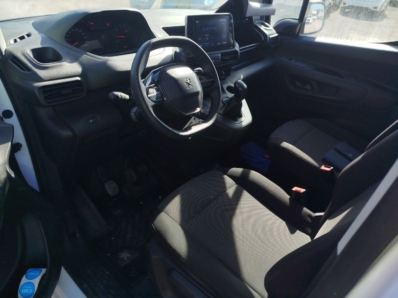 Peugeot Partner Premium Standard 600kg Bluehdi 55kw - Foto 2