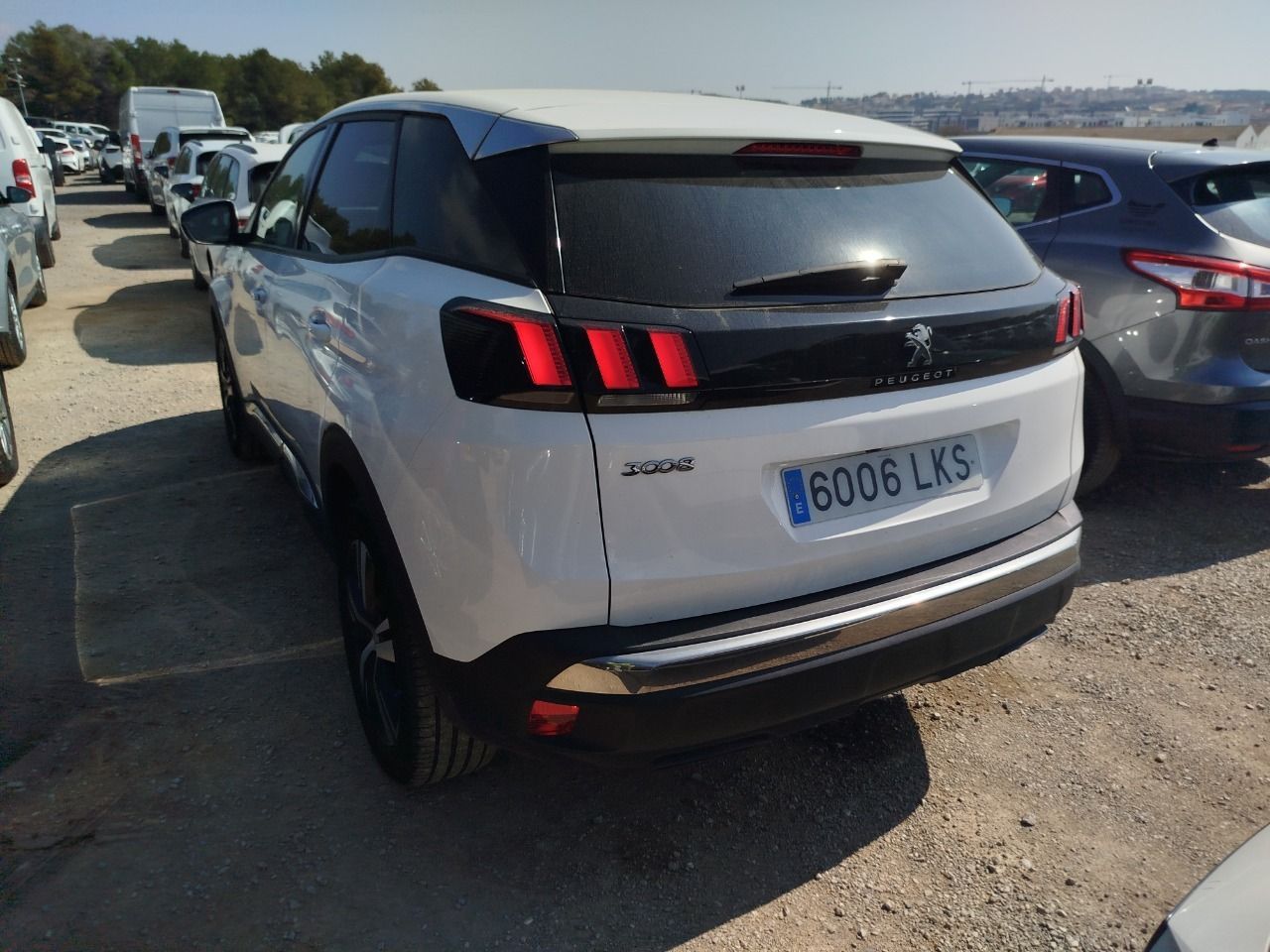Peugeot 3008 1.5 Bluehdi 96kw (130cv) S&s Allure - Foto 2