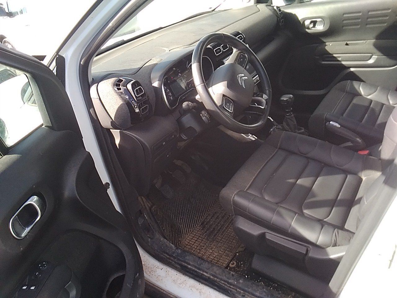 Citroen C3 Aircross Bluehdi 81kw (110cv) S&s Shine - Foto 2