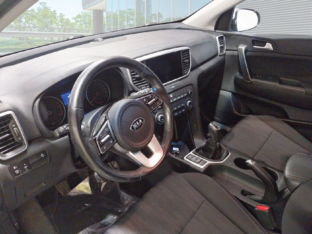 Kia Sportage 1.6 Mhev Business 100kw (136cv) 4x4 - Foto 2