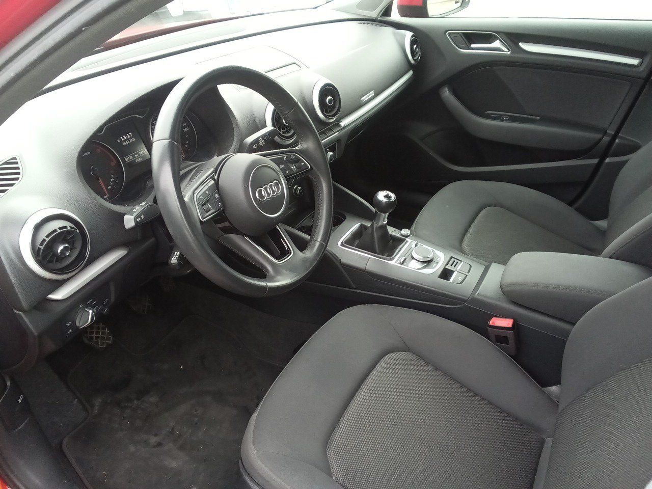 Audi A3 1.6 30 Tdi 85kw Basis Sportback - Foto 2