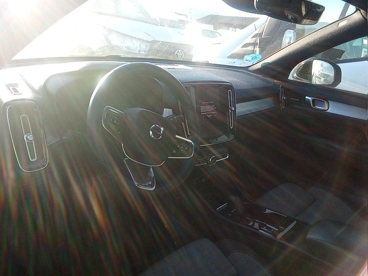 Volvo Xc40 1.5 T4 Recharge Phev Plus Bright Auto - Foto 2