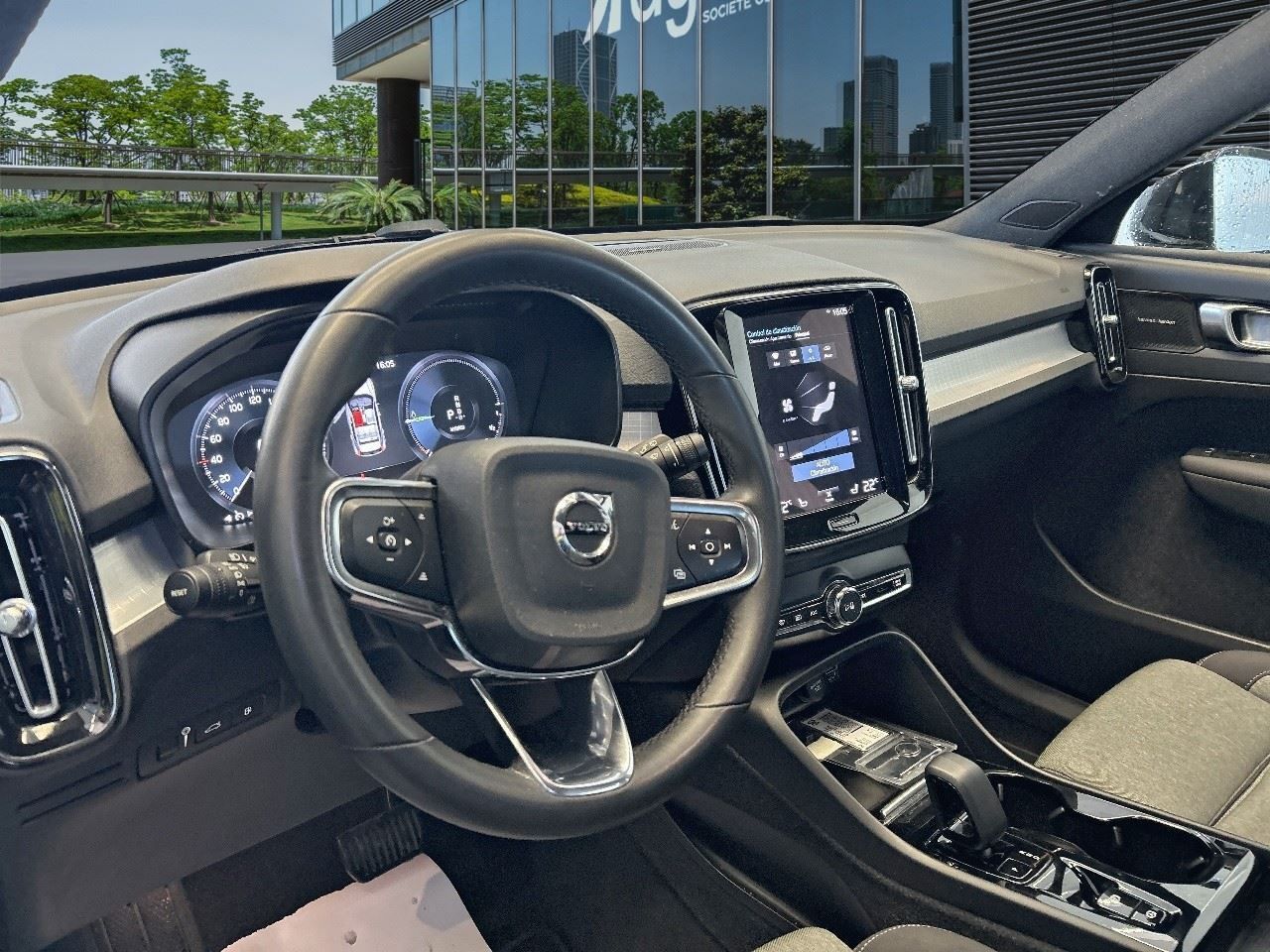 Volvo Xc40 1.5 T4 Recharge Phev Plus Bright Auto - Foto 2