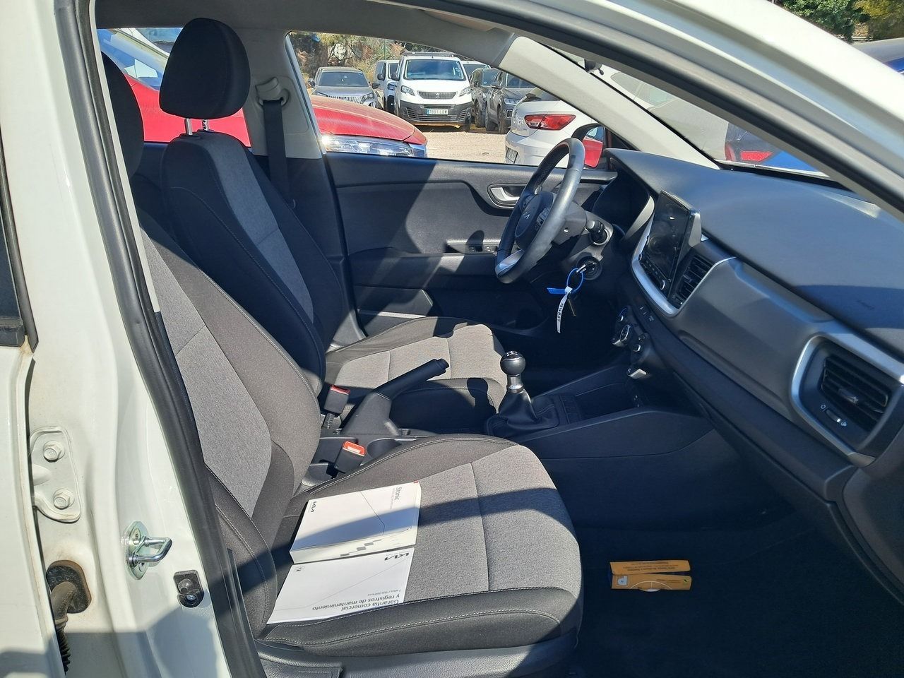 Kia Stonic 1.2 Dpi 62kw (84cv) Concept - Foto 2