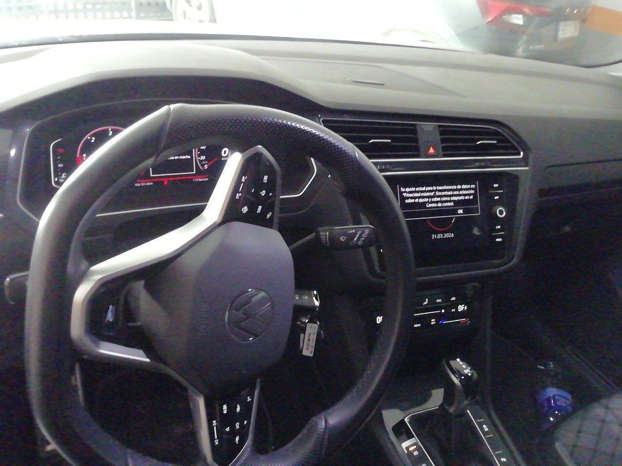 Volkswagen Tiguan R-line 2.0 Tdi 110kw (150cv) Dsg - Foto 2