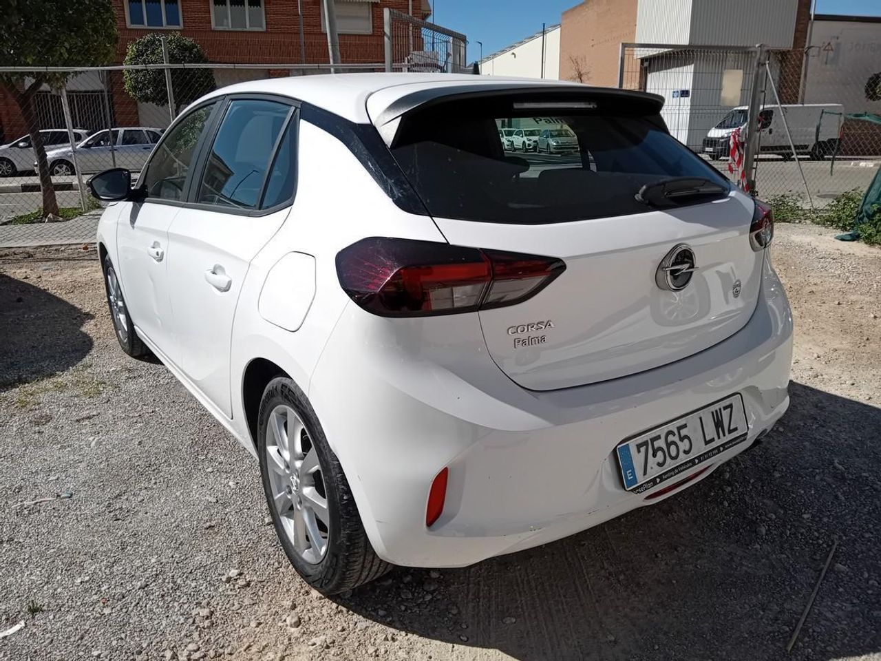 Opel Corsa 1.2t Xhl 74kw (100cv) Edition - Foto 2