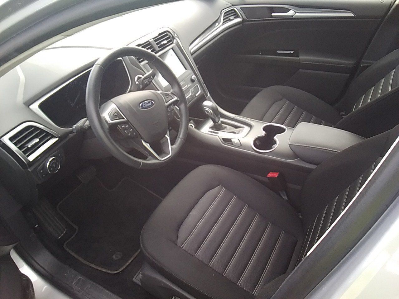 Ford Mondeo 2.0 Híbrido 138kw (187cv) Trend Hev Auto - Foto 2