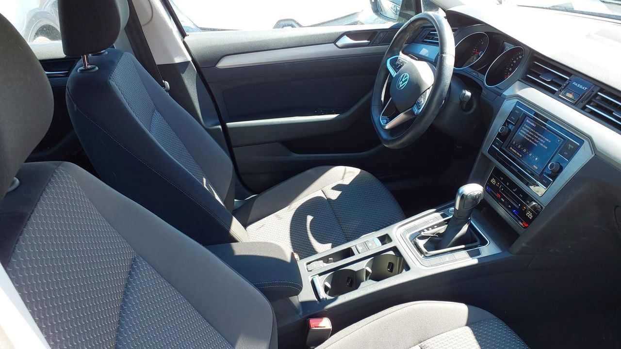 Volkswagen Passat Variant Business 2.0 Tdi 90kw(122cv) Dsg - Foto 2