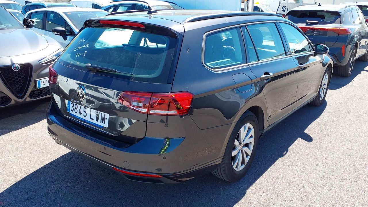 Volkswagen Passat Variant Business 2.0 Tdi 90kw(122cv) Dsg - Foto 2