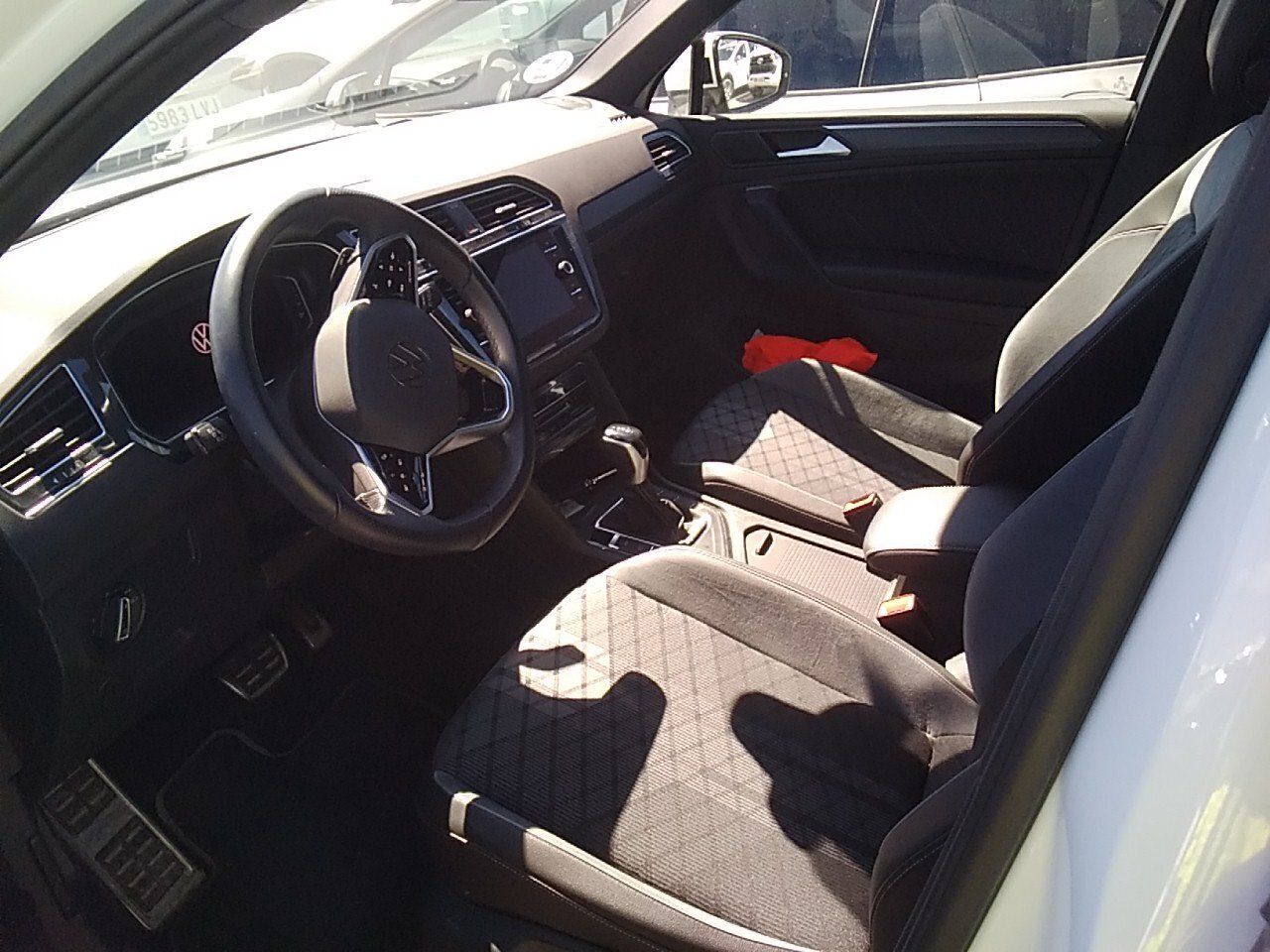 Volkswagen Tiguan R-line 2.0 Tdi 110kw (150cv) Dsg - Foto 2