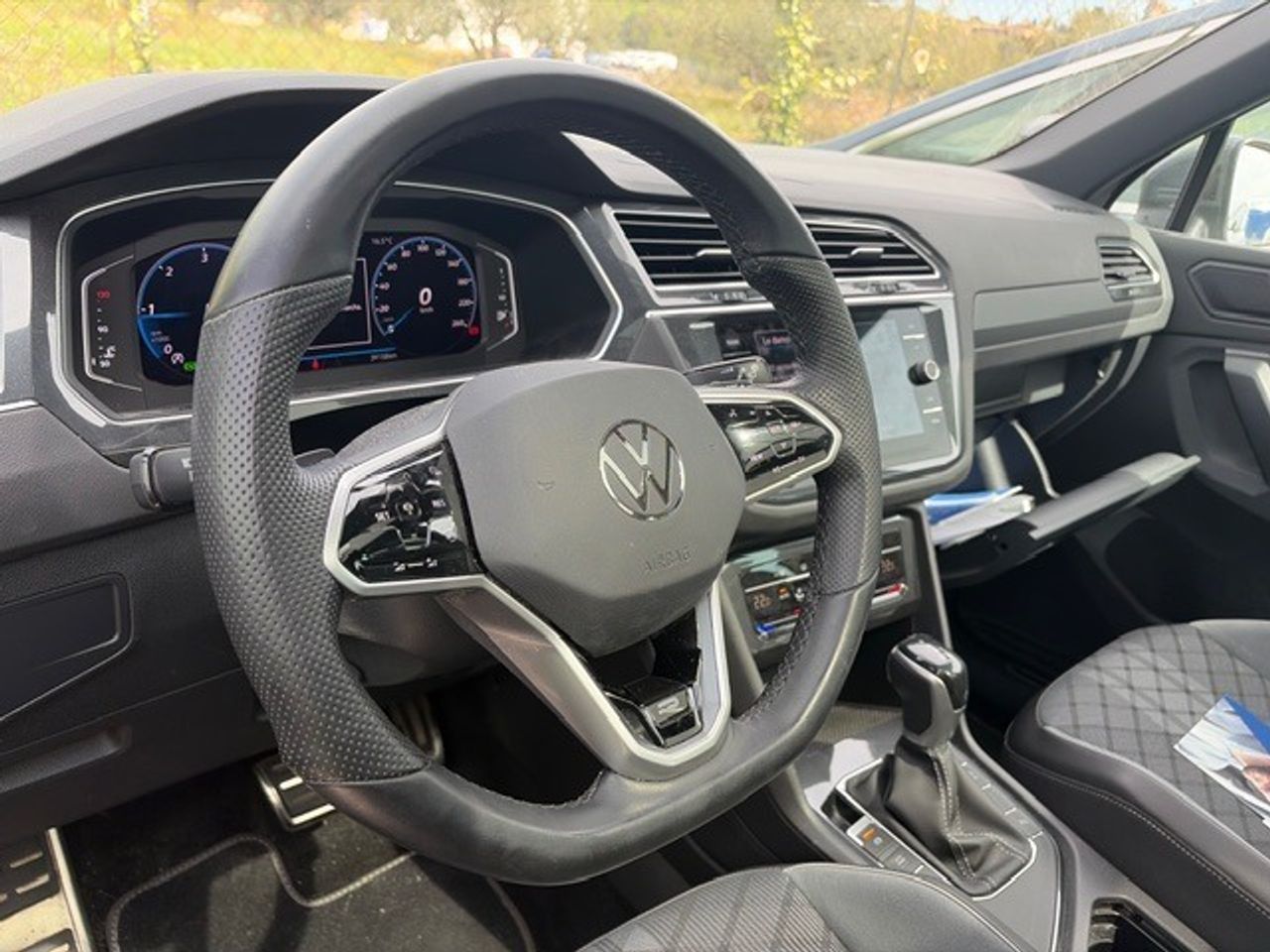Volkswagen Tiguan R-line 2.0 Tdi 110kw (150cv) Dsg - Foto 2