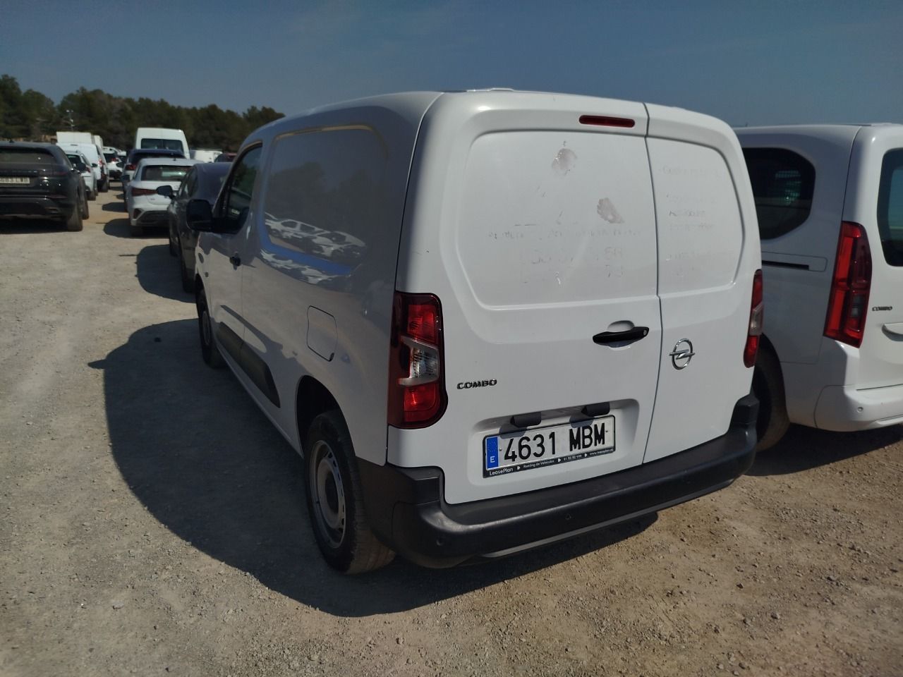 Opel Combo Cargo L 650kg Diesel 1.5 100hp S&s Mt E6 - Foto 2