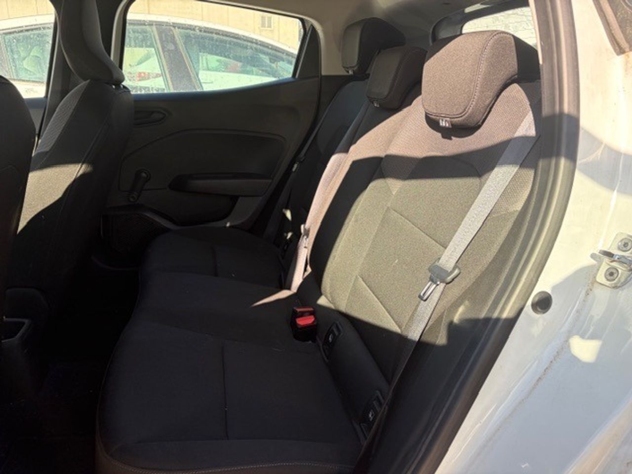 Renault Clio Authentic Sce 49 Kw (67cv) - Foto 2